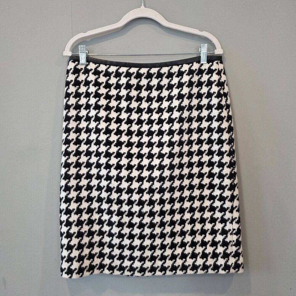 Talbots Wool Blend Houndstooth Pencil Skirt. Size 10. Classic Preppy Twee Normal